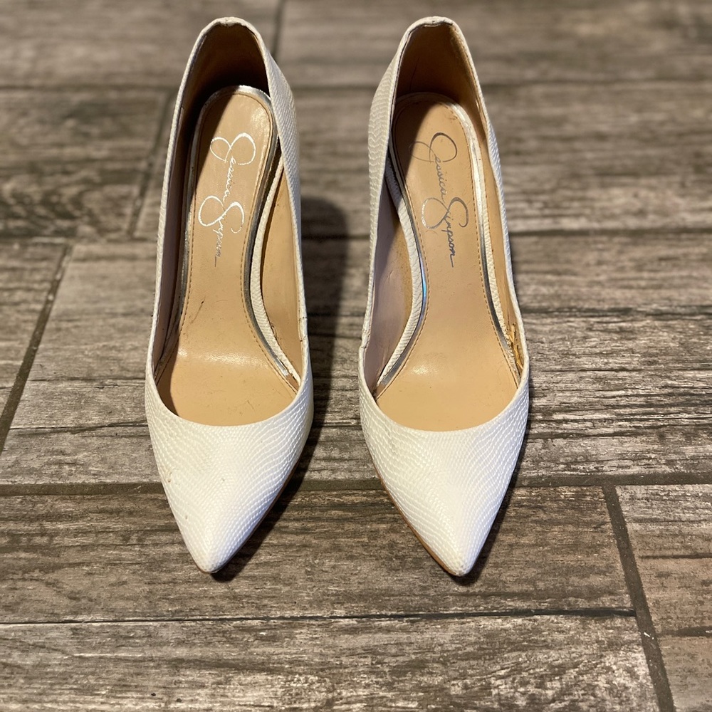 White Snake Print Synthetic size 7.5